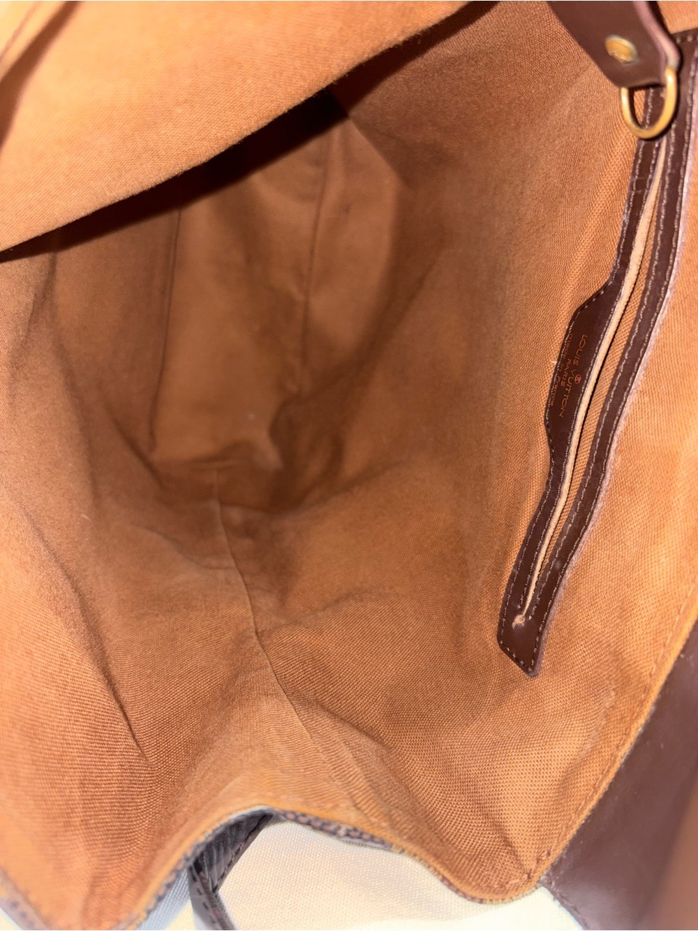 Authentic Louis Vuitton Soho Backpack w/ certificate - Picture 7 of 16